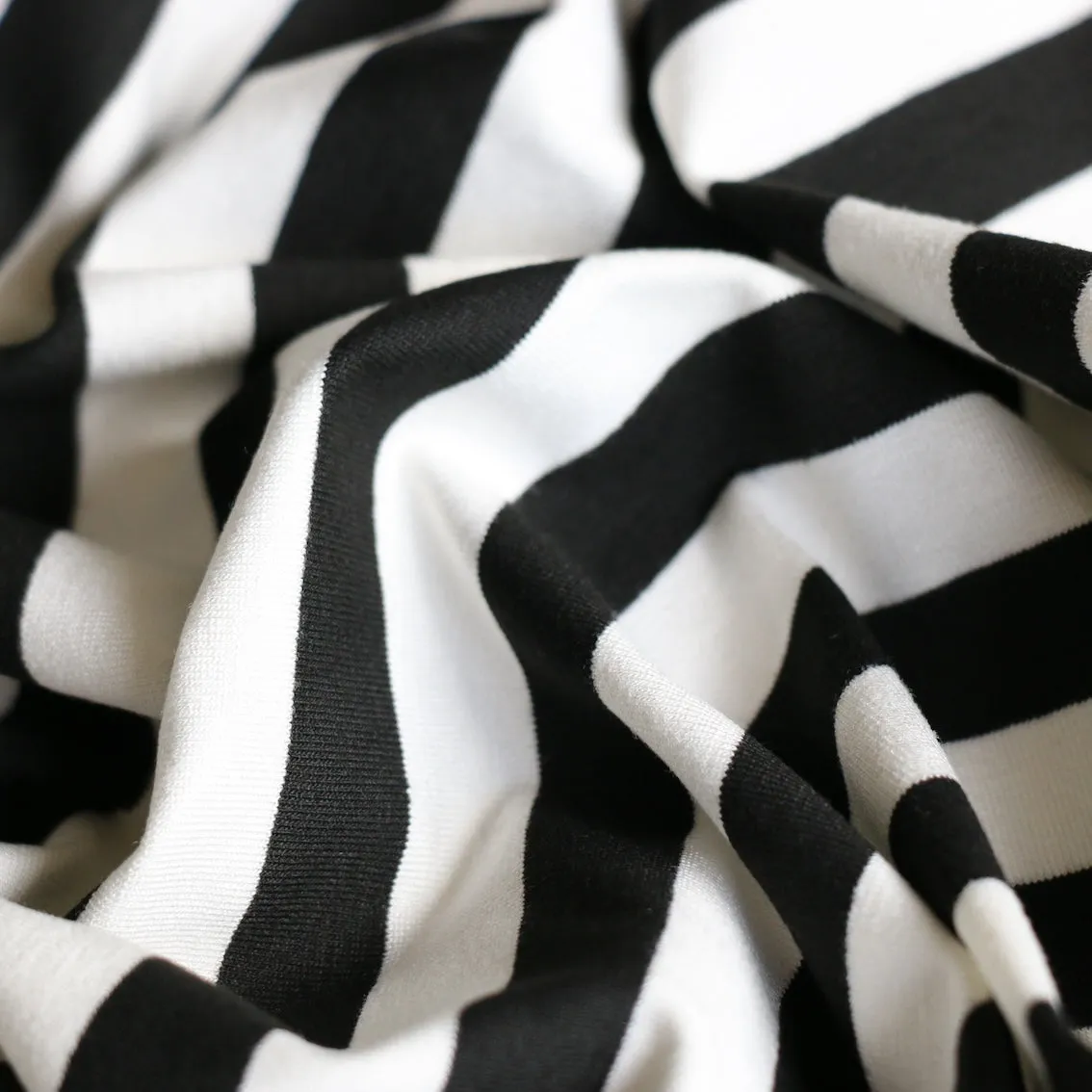 Breton Stripe Milk/Black Jersey