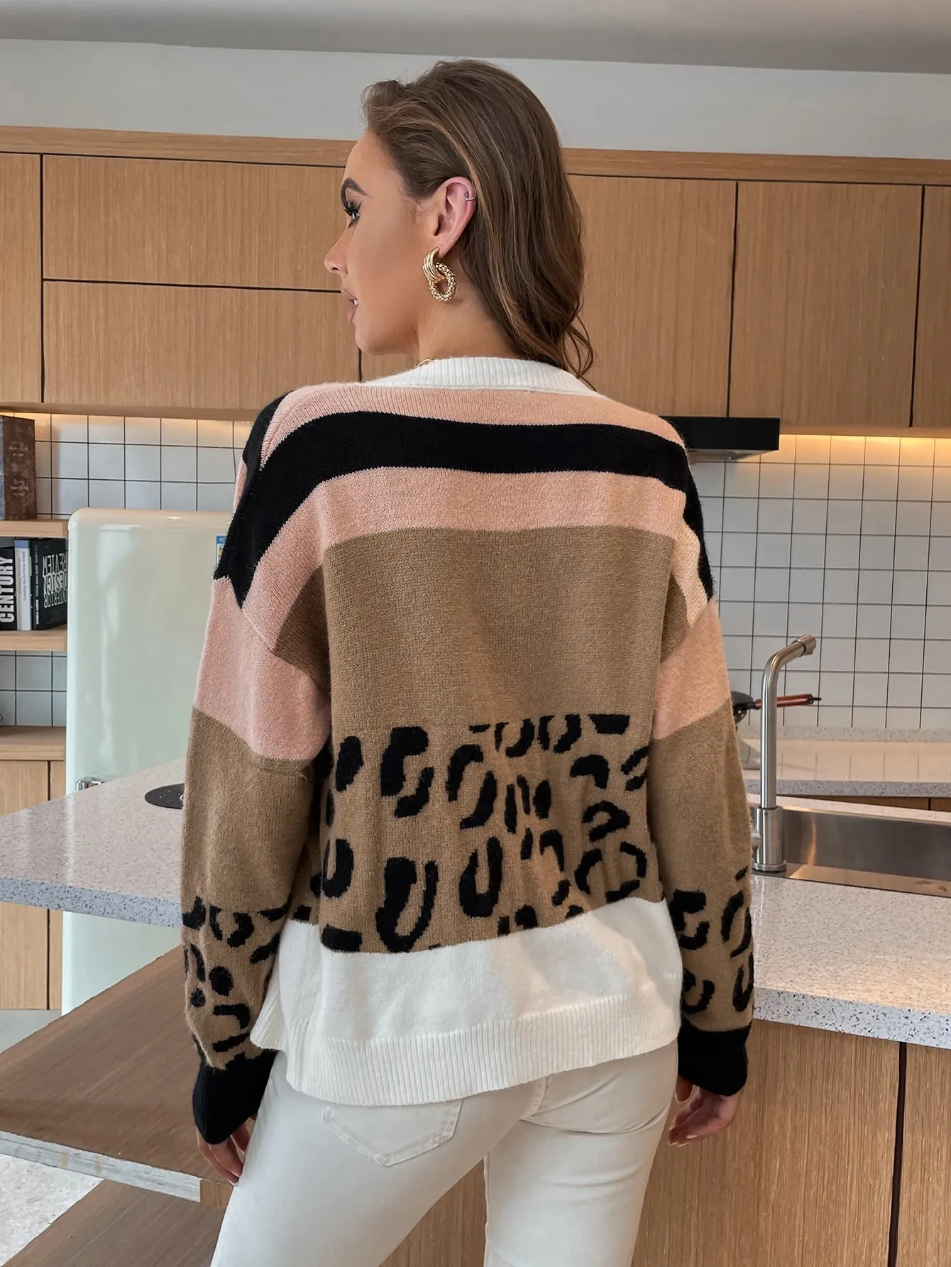 Casual Leopard Button Front Long Sleeve V Neck Regular Women Cardigan