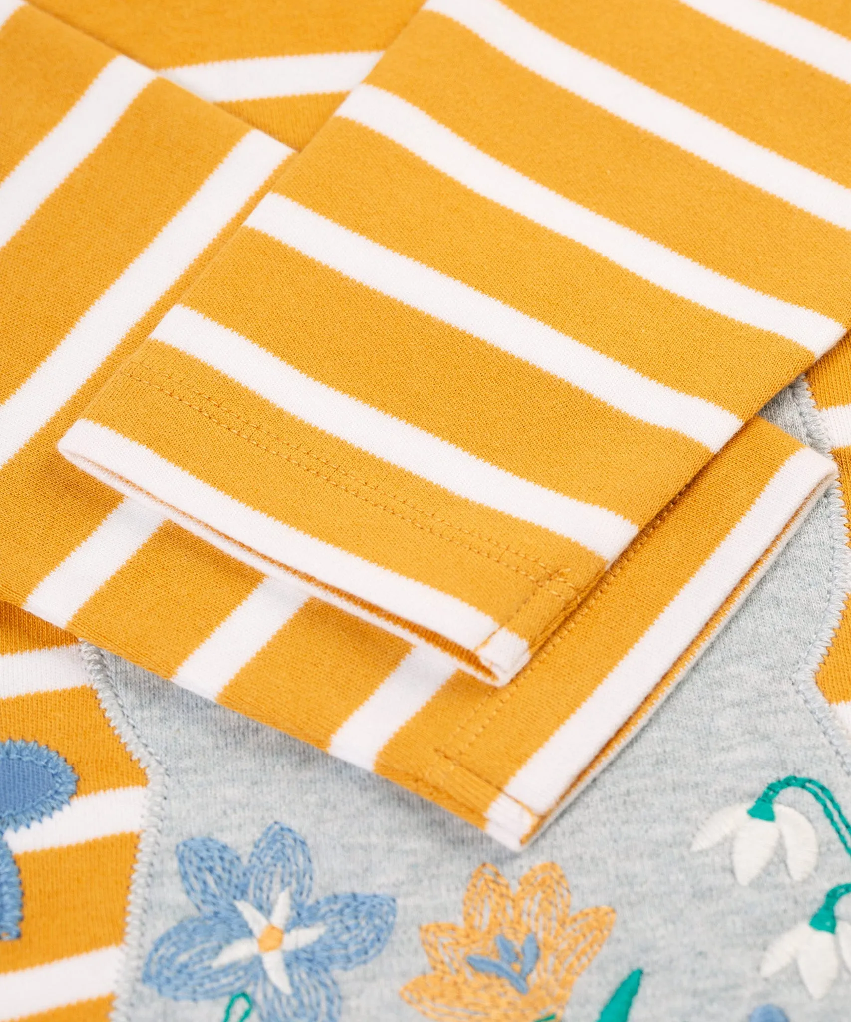 Frugi Tori Applique Top - Gold Breton Stripe/Cat