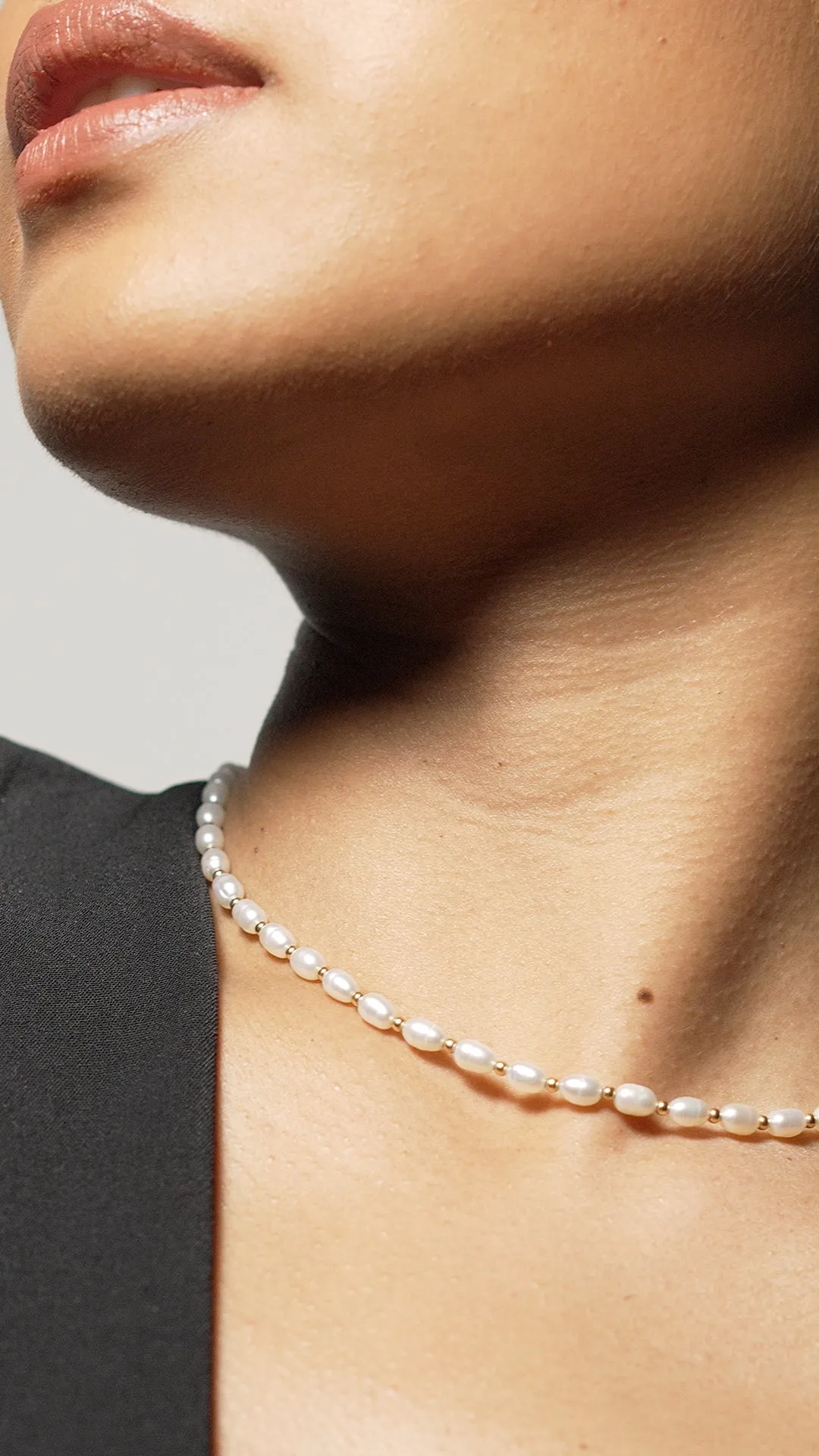 Lizzy Pearl Necklace 18K Gold Vermeil