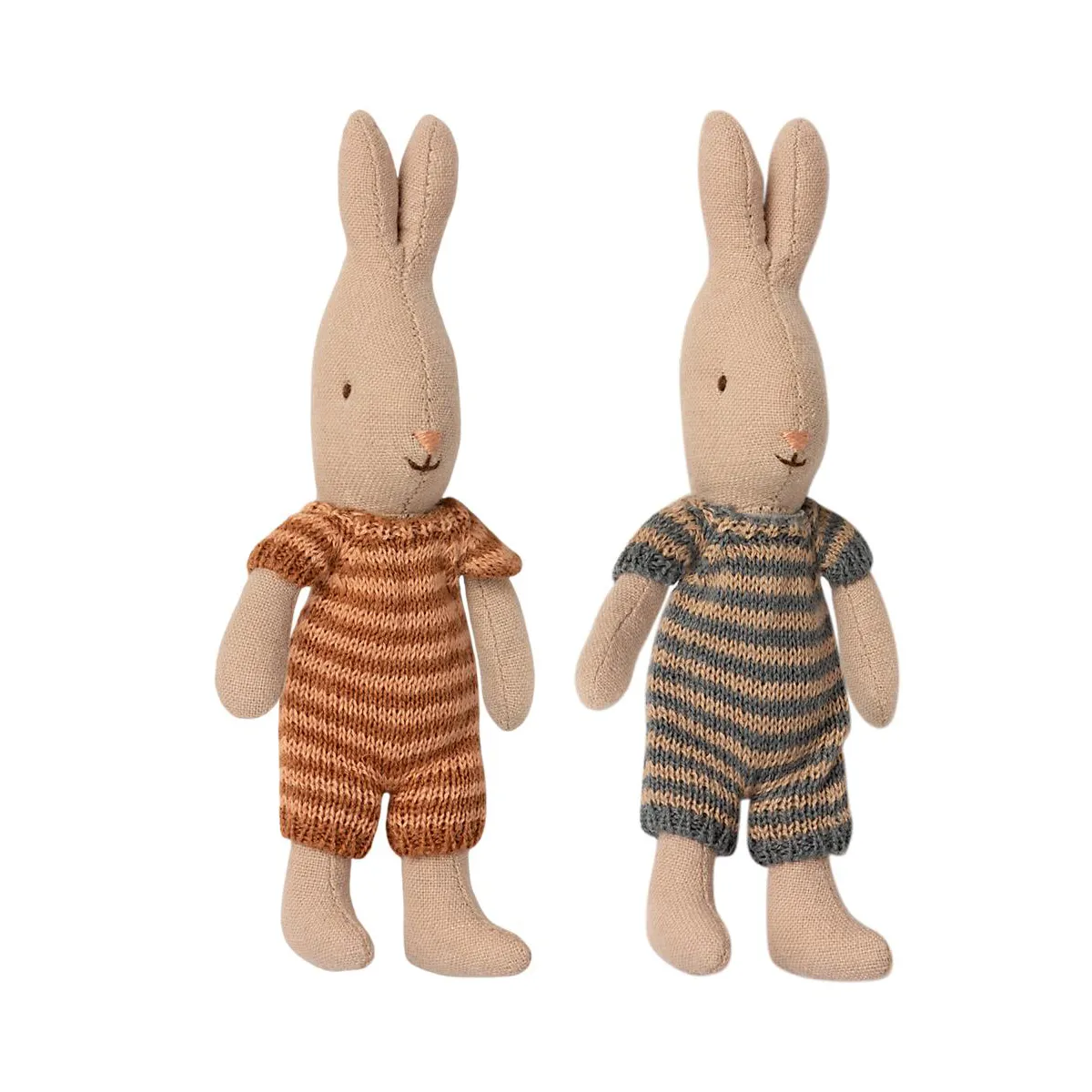 Maileg Micro Rabbit - Knitted outfit