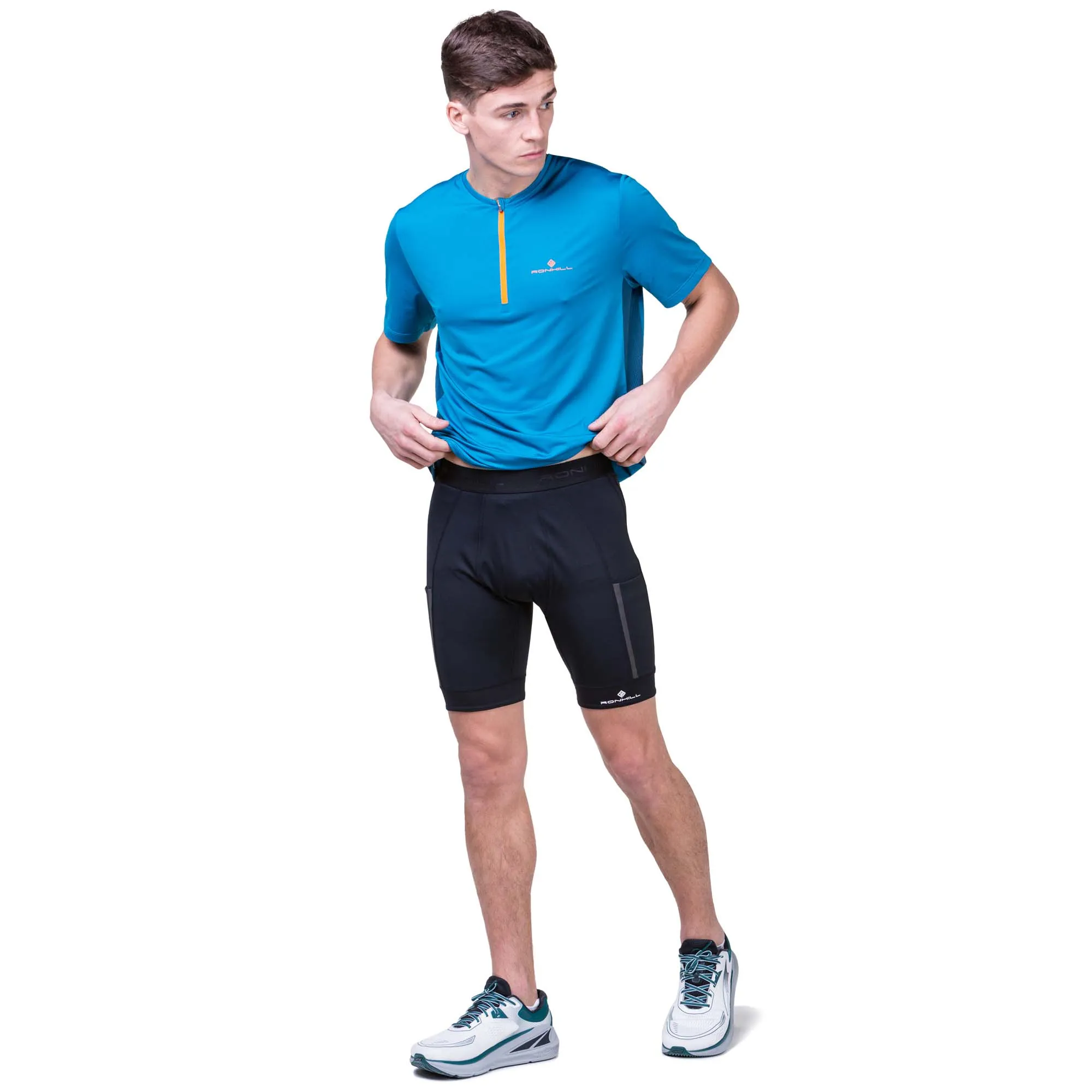 Ronhill | Men's Tech Stretch Ultra 8" Short - All Black