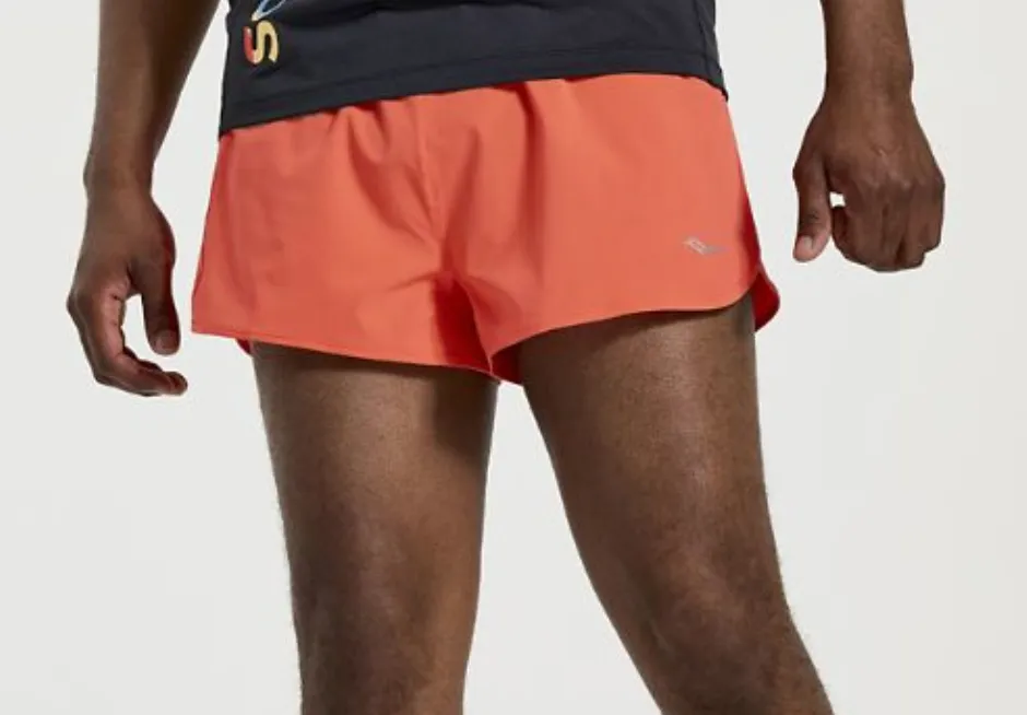 Saucony | Outpace 2.5" Split Short | Men's | Vizi Red