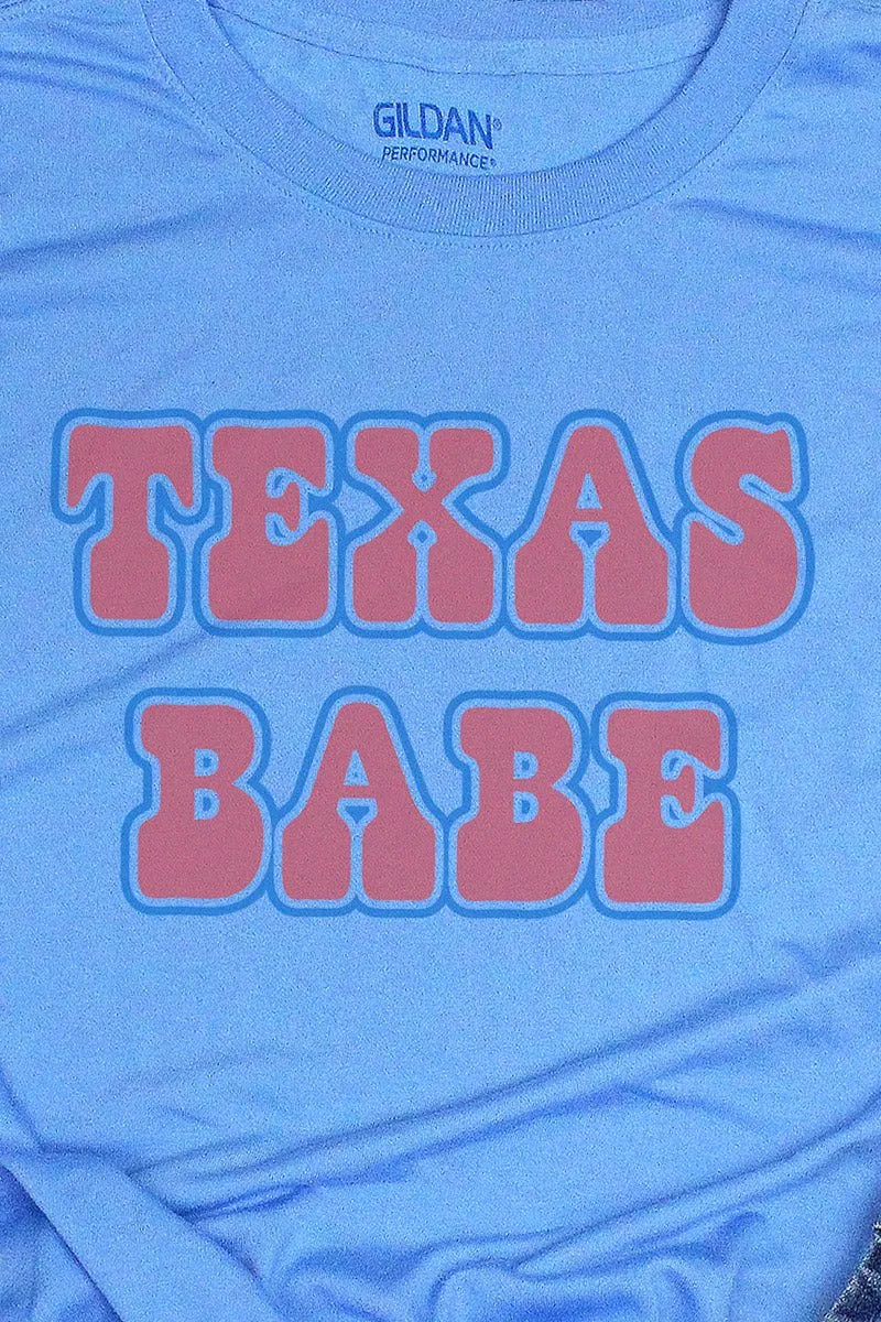 Texas Babe Performance T-Shirt