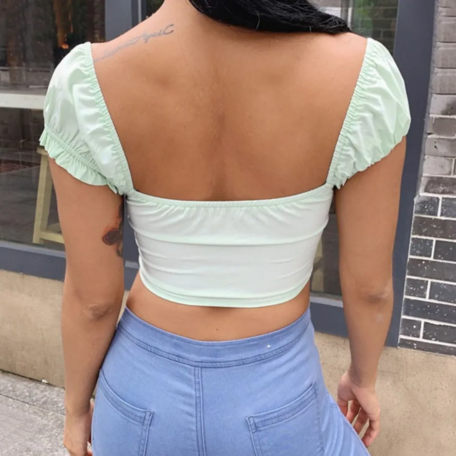 Women's Summer V-Neck Sleeveless Crop Top With Zipper