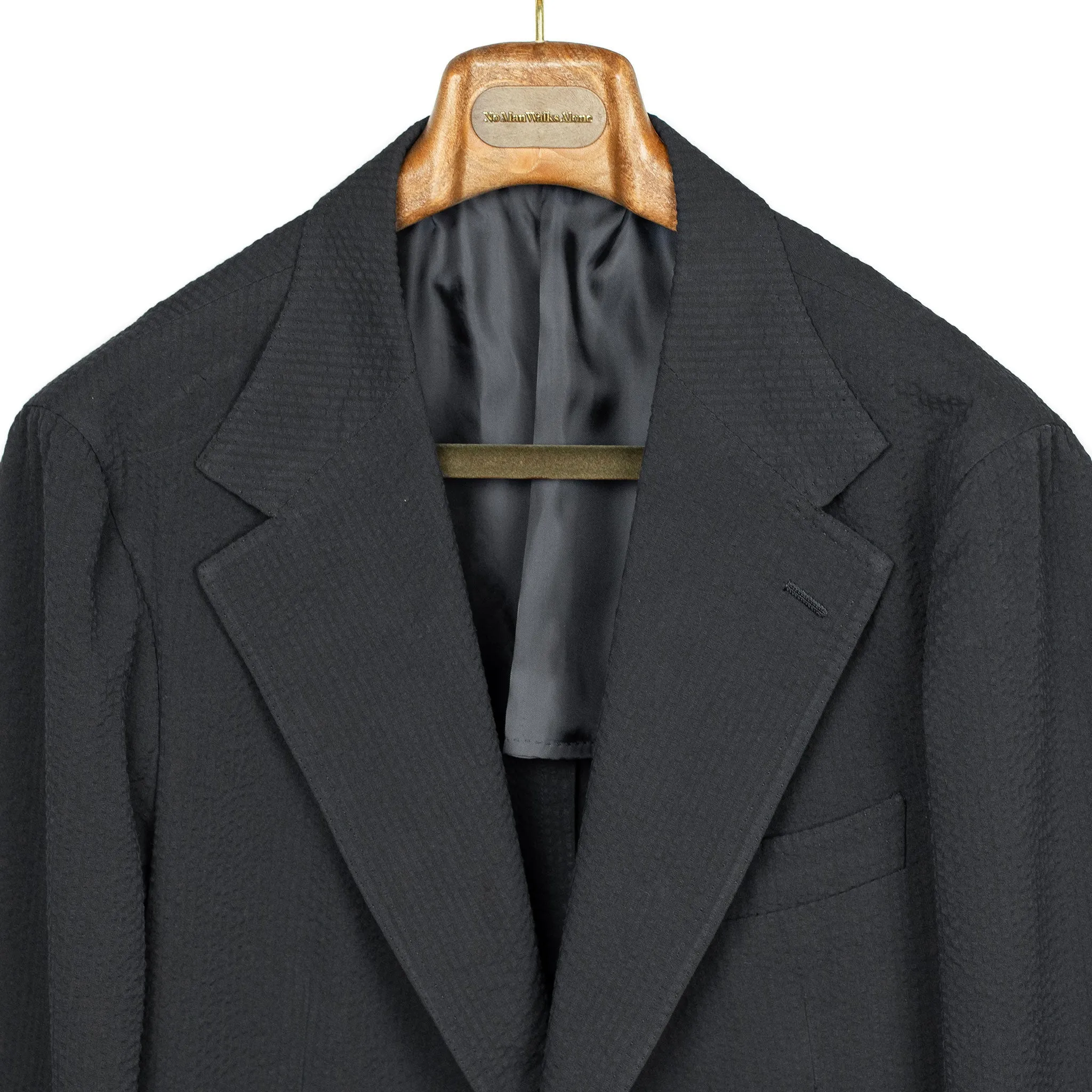 x Sartoria Carrara: ultra-light unlined jacket in black seersucker (separates)