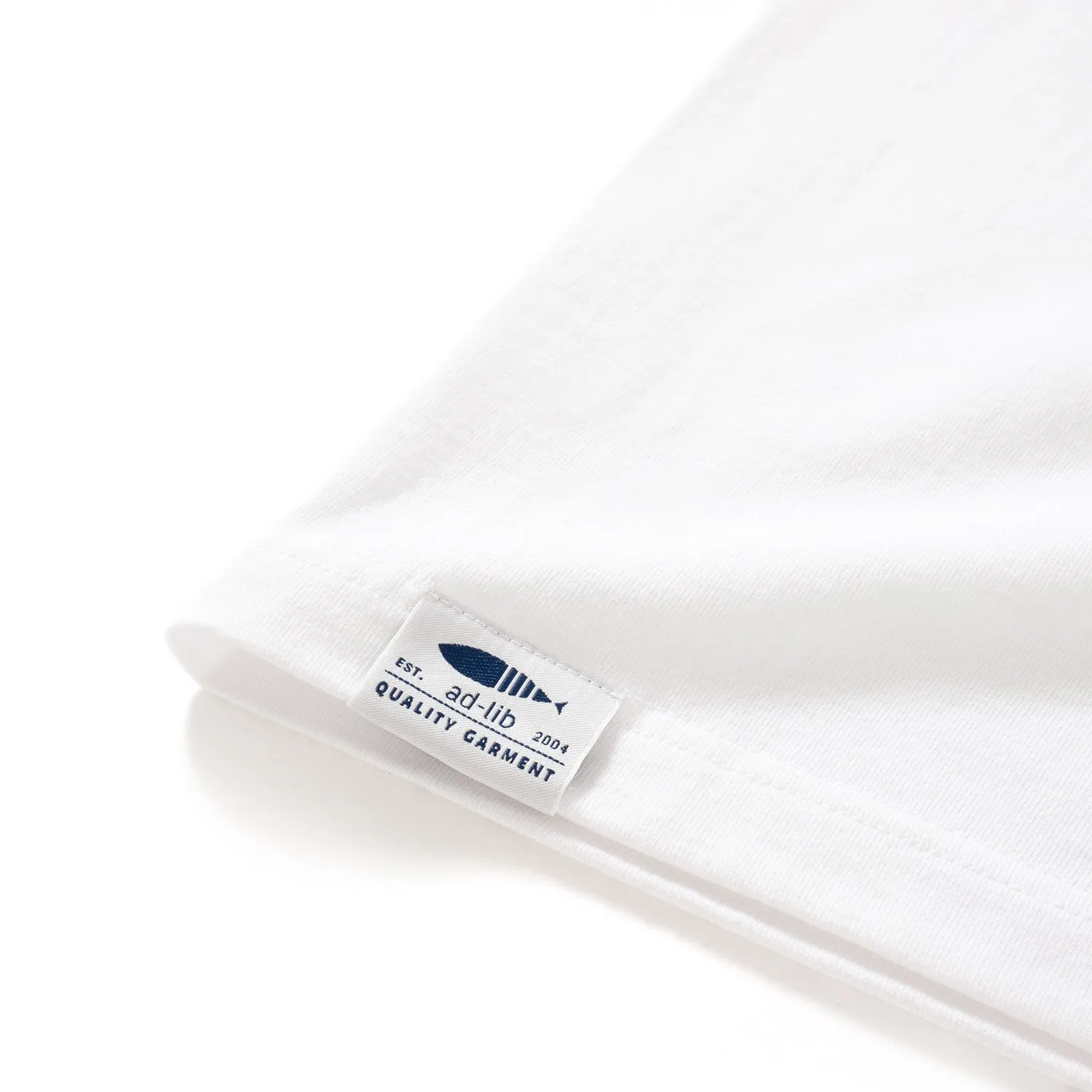 (ZT1533) Climbing Embroidery 2 Pockets Tee